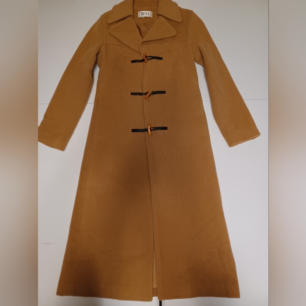 Veeko cashmere blend coat.